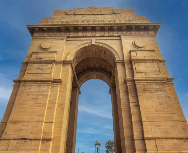 One Day Old & New Delhi Hidden Gems Tour by Car