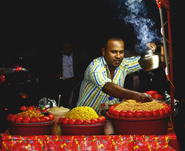 3 Hours Night Food Tour at Old Delhi by Car