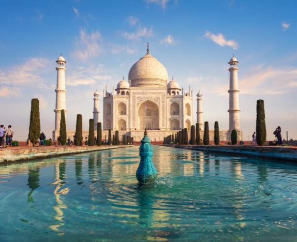 From Delhi: Taj Mahal And Agra Fort Tour By Luxury Car