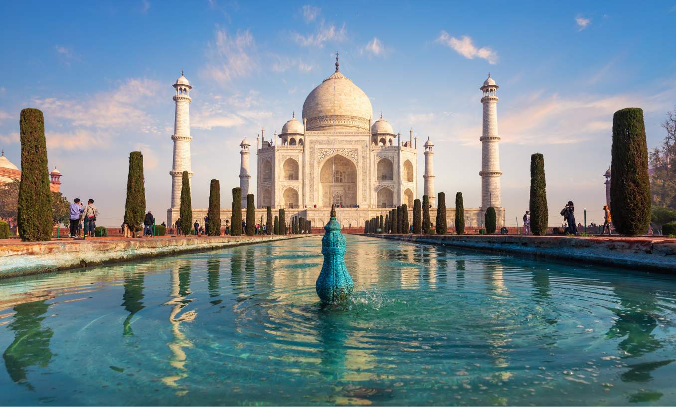 From Delhi: Taj Mahal And Agra Fort Tour By Luxury Car